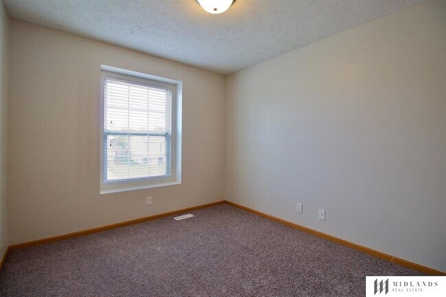 Building Photo - 2707 Mesa St