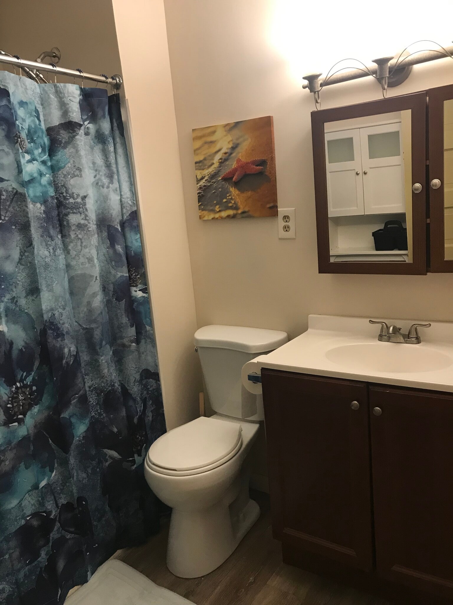 Building Photo - 2127 Prior Ct