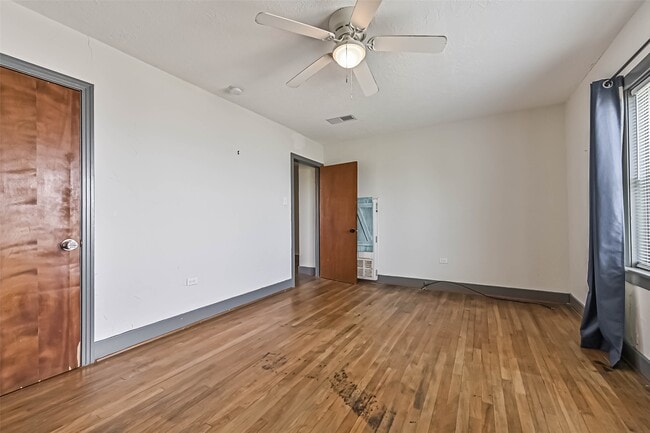 Building Photo - 11708 Sportsman Rd