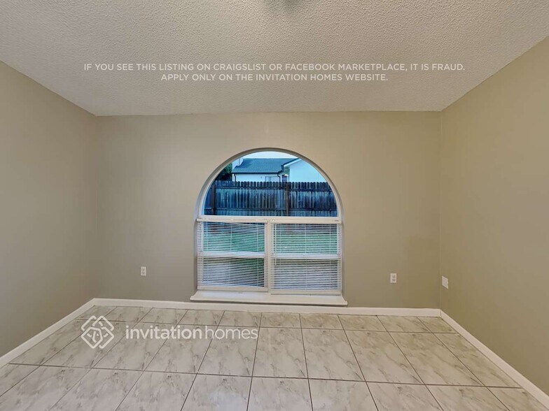 Building Photo - 2606 N Juliet Dr
