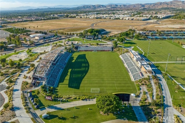 Building Photo - 101 Stage