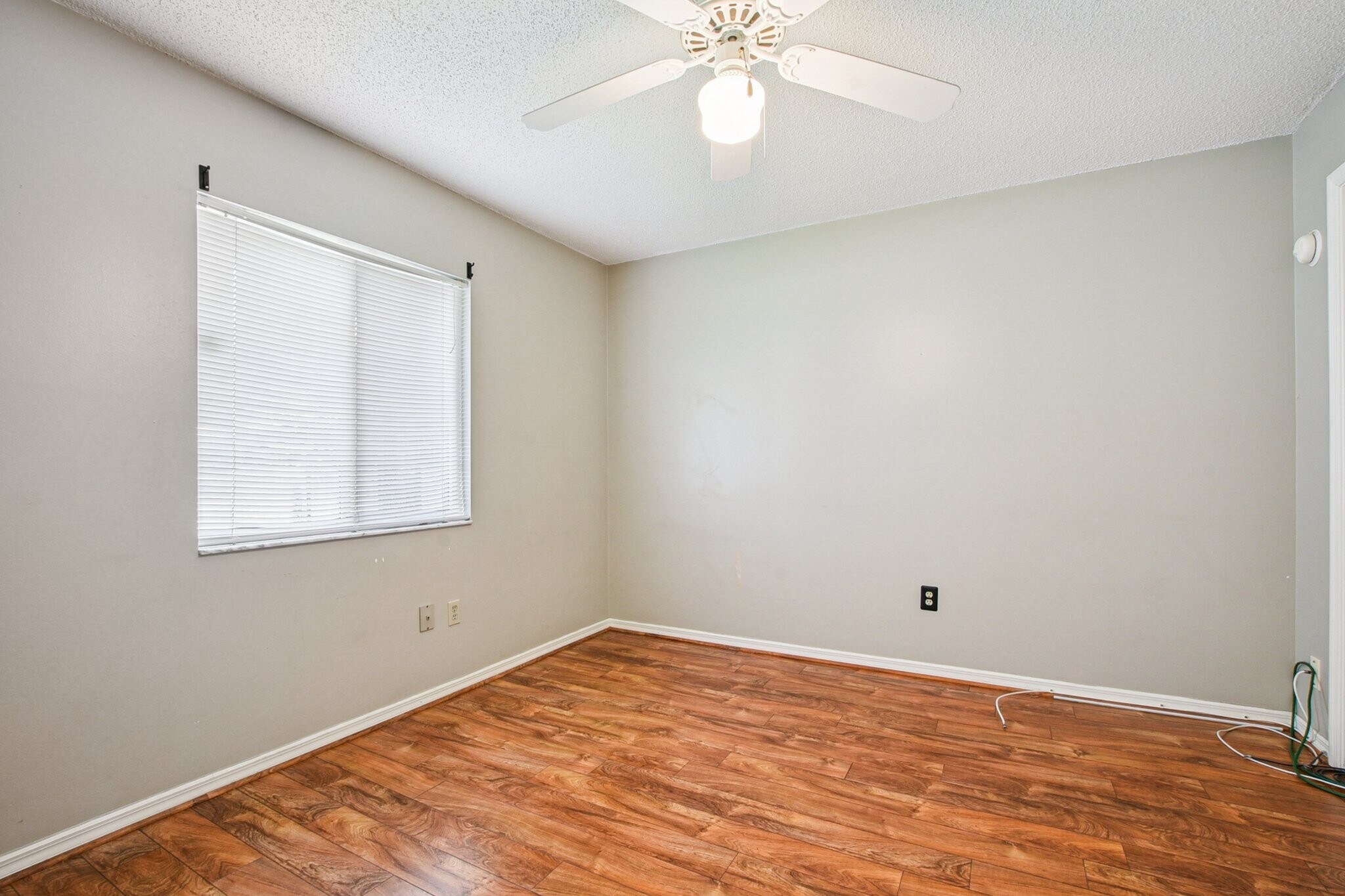 Building Photo - 2285 Lake Francis Dr