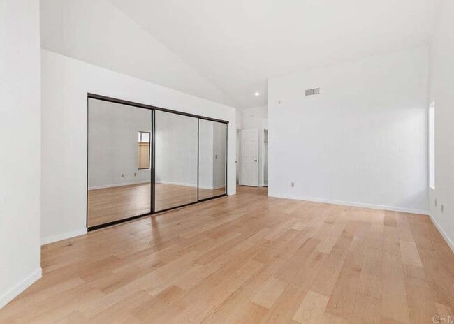 Building Photo - 15187 Avenida Rorras