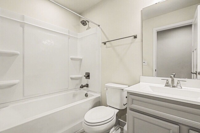 Building Photo - Townhome For Lease - Thompson's station