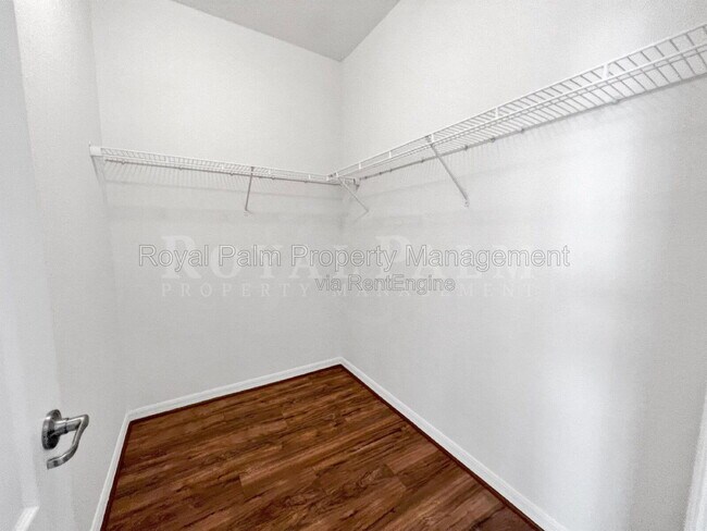 Building Photo - 9332 Via San Giovani St