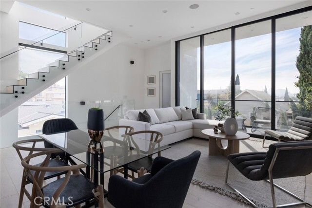 Building Photo - 3620 Ellsworth St