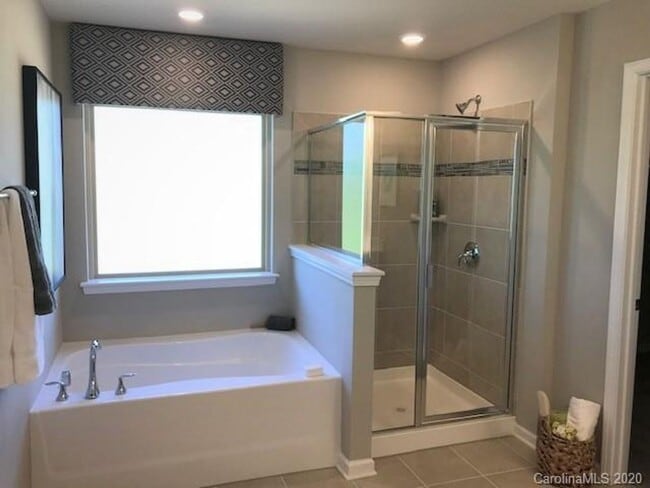 Building Photo - Coming Soon! 5BR/4.5BA | Newly Renovated Single Family Home | In Cortona!