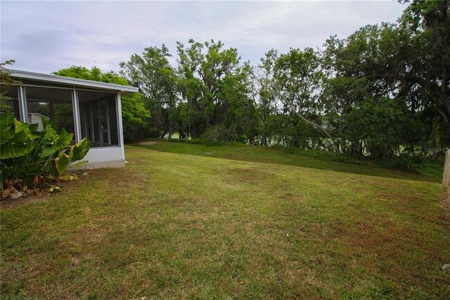Building Photo - 527 Emerald Cove Loop
