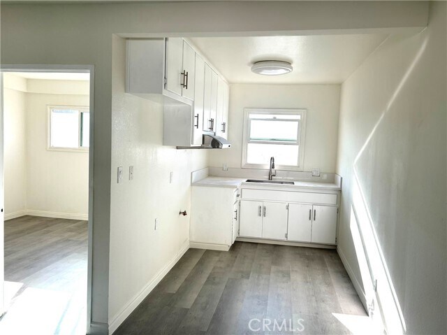 Building Photo - 476 E Woodbury Rd