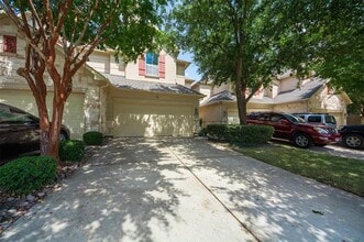 Building Photo - 619 Rosemead Dr