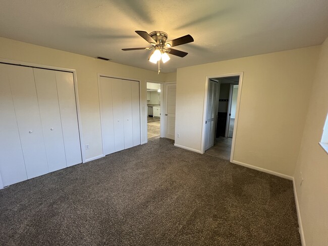 Bedroom 3 with attached bath - 4705 Palm Tree Blvd