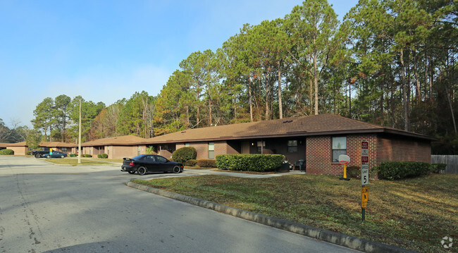 Building Photo - Baldwin Village Apartments