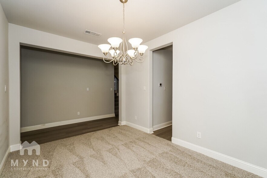 Building Photo - 120 Knight of Realm Blvd