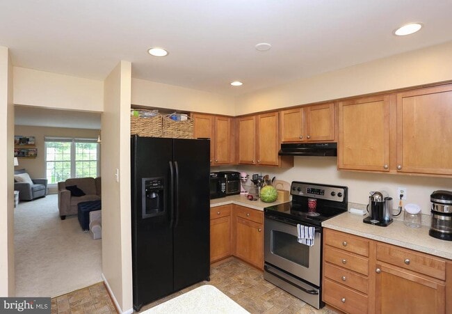 Building Photo - 4723 Leyden Way