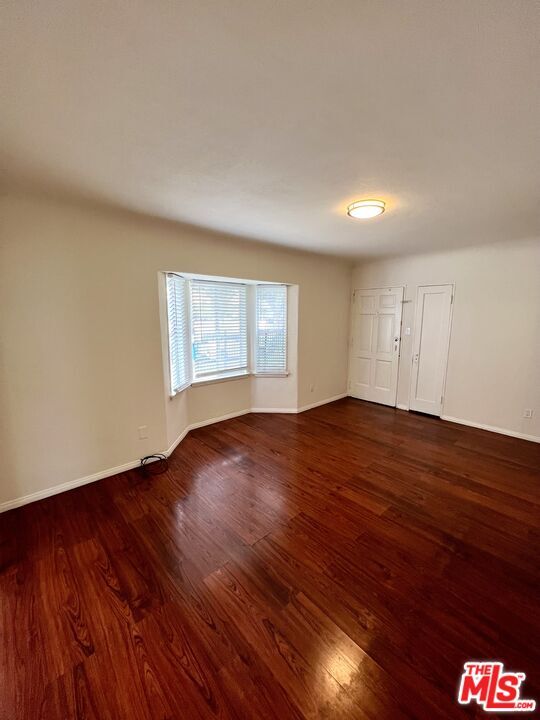 Building Photo - 505 Edgewood St