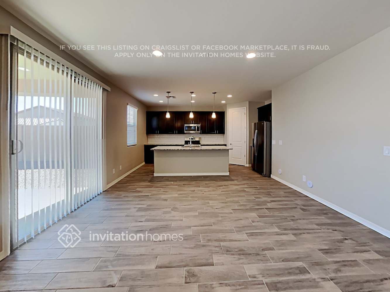 Building Photo - 2109 N 209th Ln