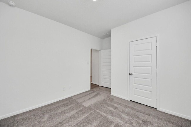 Building Photo - 18211 Hidden Dahlia Dr