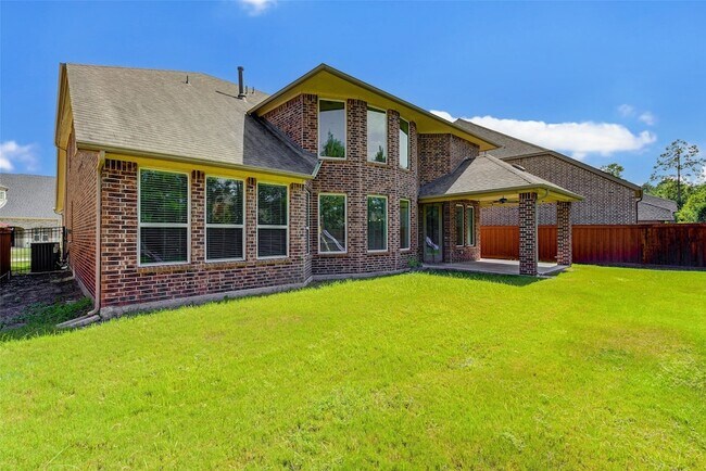 Building Photo - 4022 Steep Woods Dr