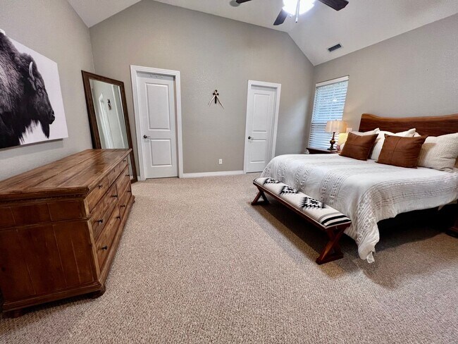 Building Photo - Beautiful Corner Lot, Single Family Home, in Sherwood Lakes.