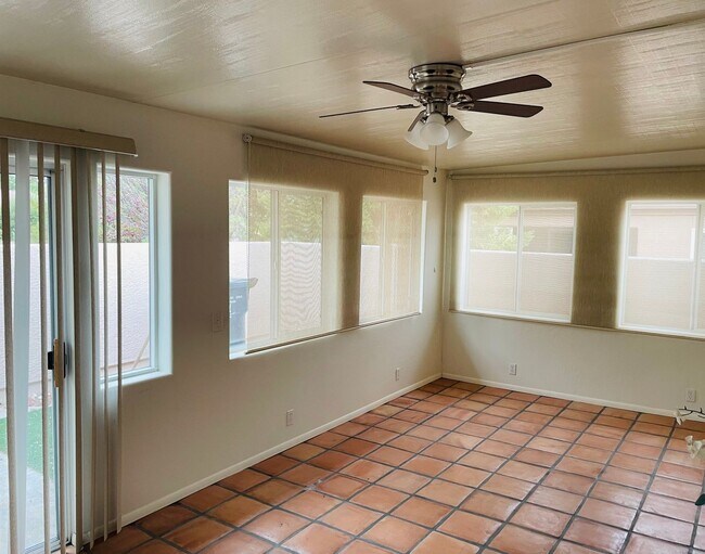 Building Photo - Cornville Property, Amante Verde Santa Fe