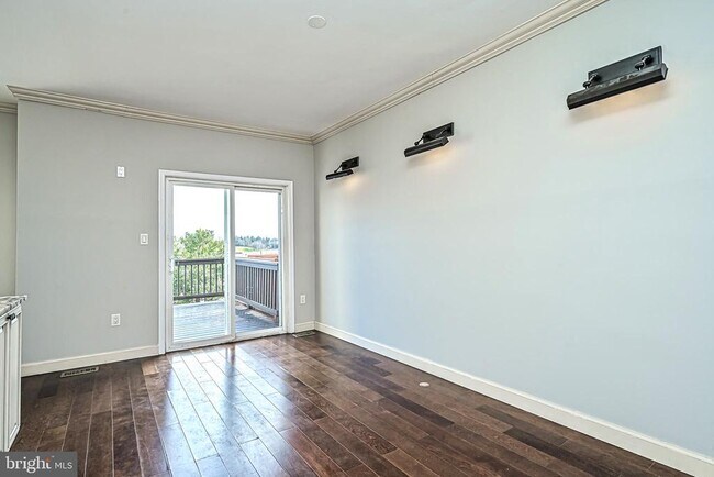 Building Photo - 44171 Paget Terrace