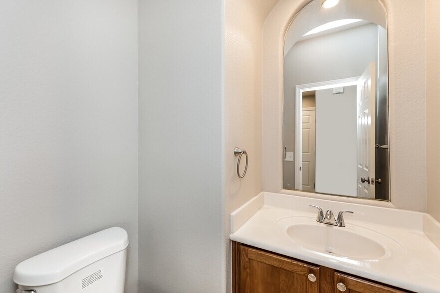 Building Photo - 672 Prosser Creek Pl