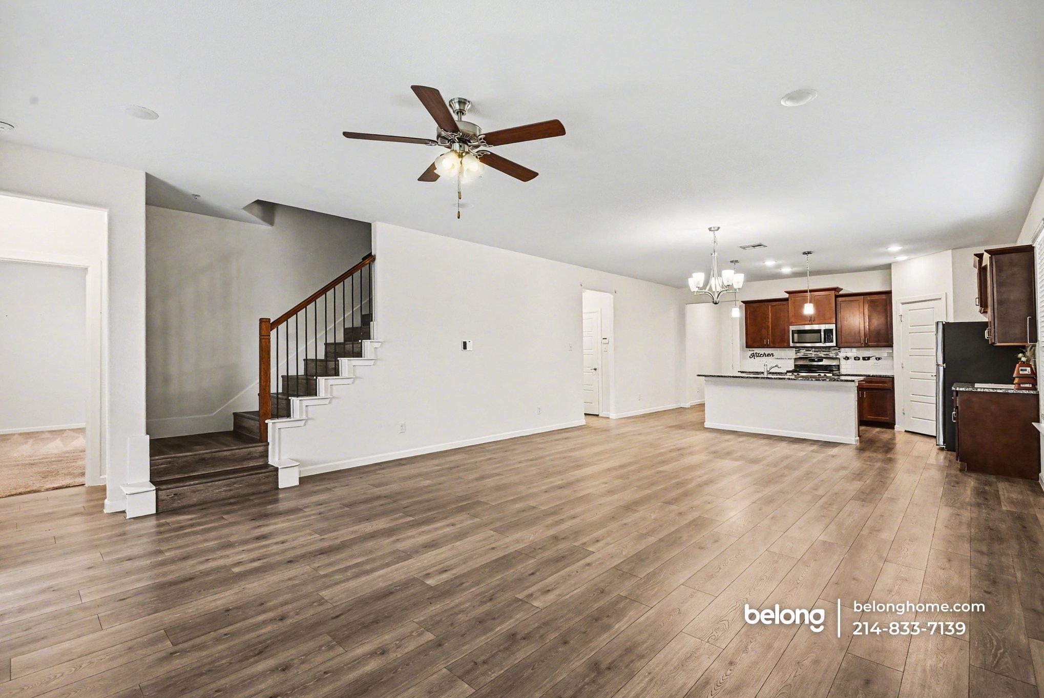 Building Photo - 5458 Ridgeway Dr