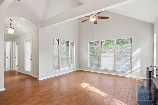 Building Photo - 6506 Cat Creek Trail