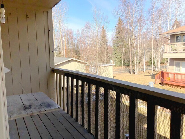 Building Photo - 1103 Broaddus St