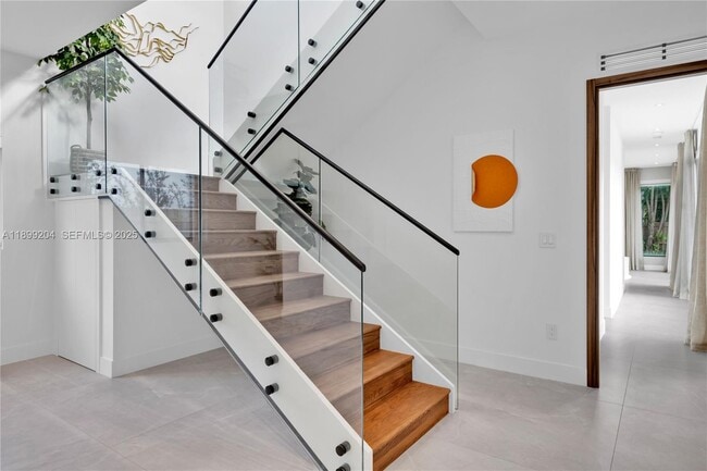 Building Photo - 2110 NE 197th Terrace