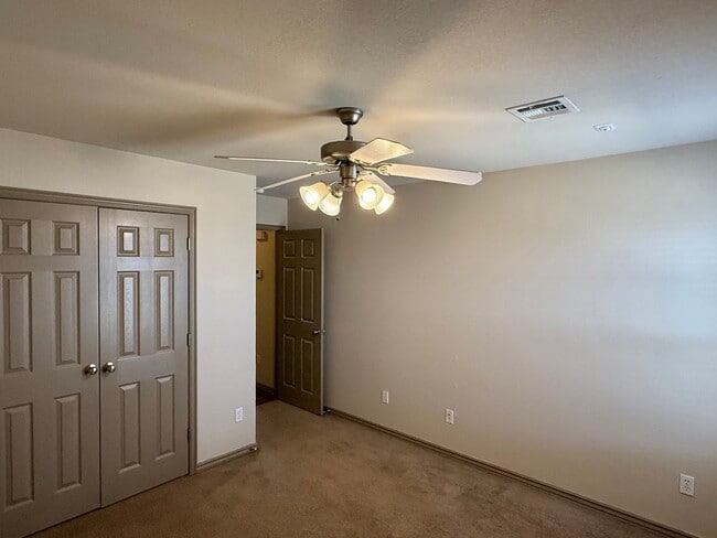 Building Photo - Gorgeous Four Bedroom Home in Scissortail Landing of Edmond