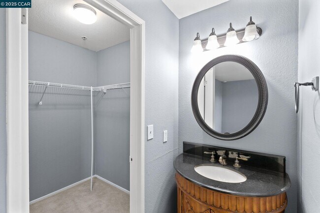 Building Photo - 765 Watson Canyon Ct