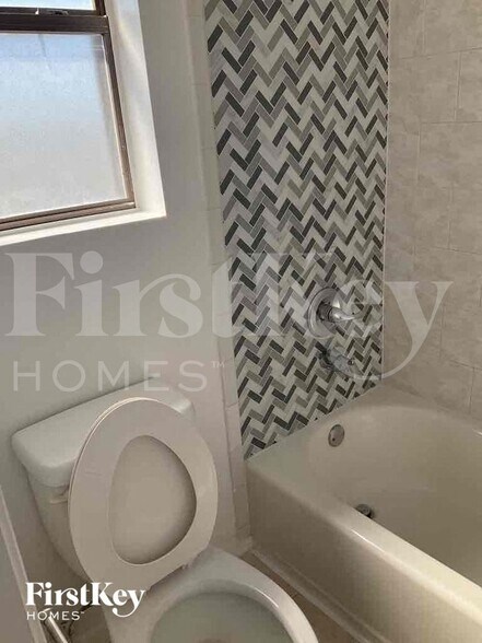 Building Photo - 19806 N 47th Ave