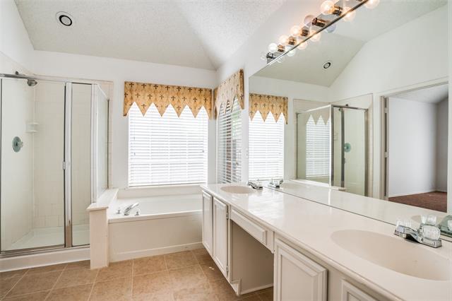 Building Photo - 9504 Preston Vineyard Dr