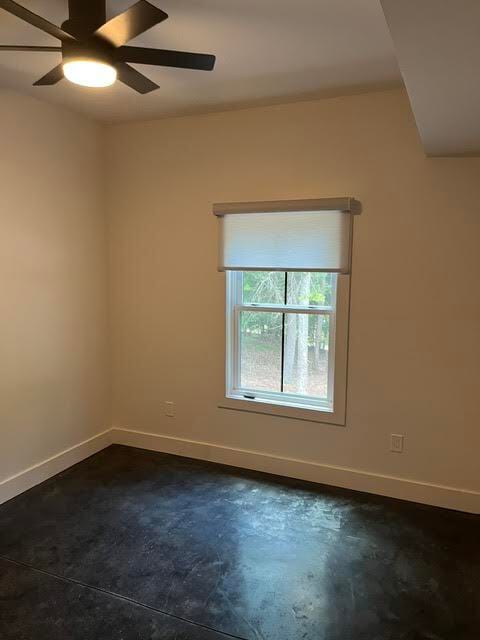 Building Photo - 3767 Laurel Park Hwy