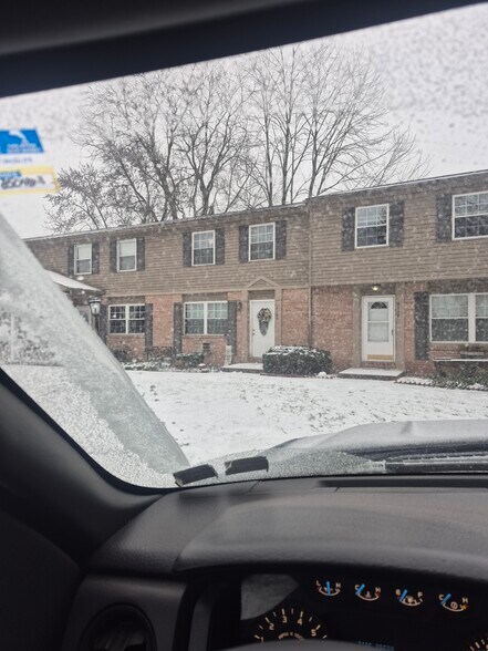 Building Photo - 4147 New Rd