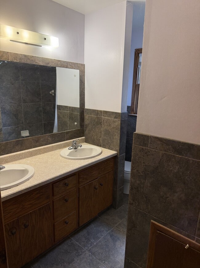 Building Photo - 8052 Sigle Ln