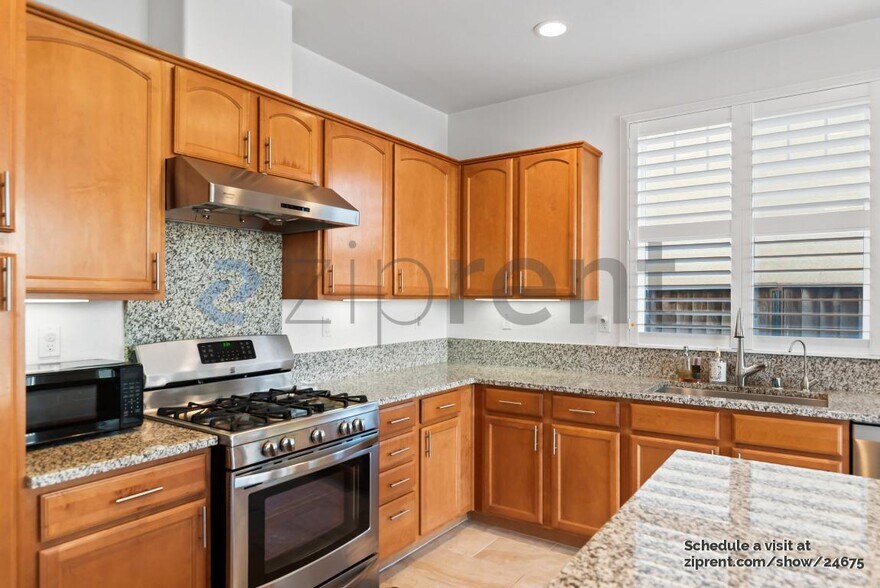 Building Photo - 2883 Seadrift Cir