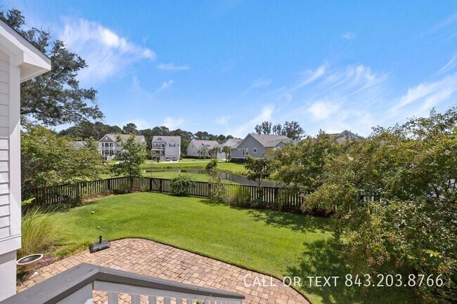 Building Photo - 2219 Midden Dr