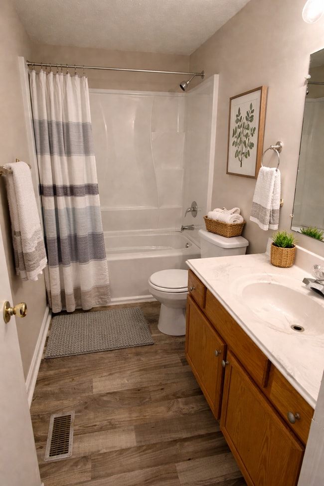 Building Photo - Total Electric 3 Bedroom 1.5 Bath Home