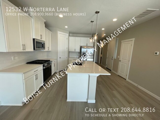 Building Photo - Brand New 3 Bedroom Townhome with TWO Flex...