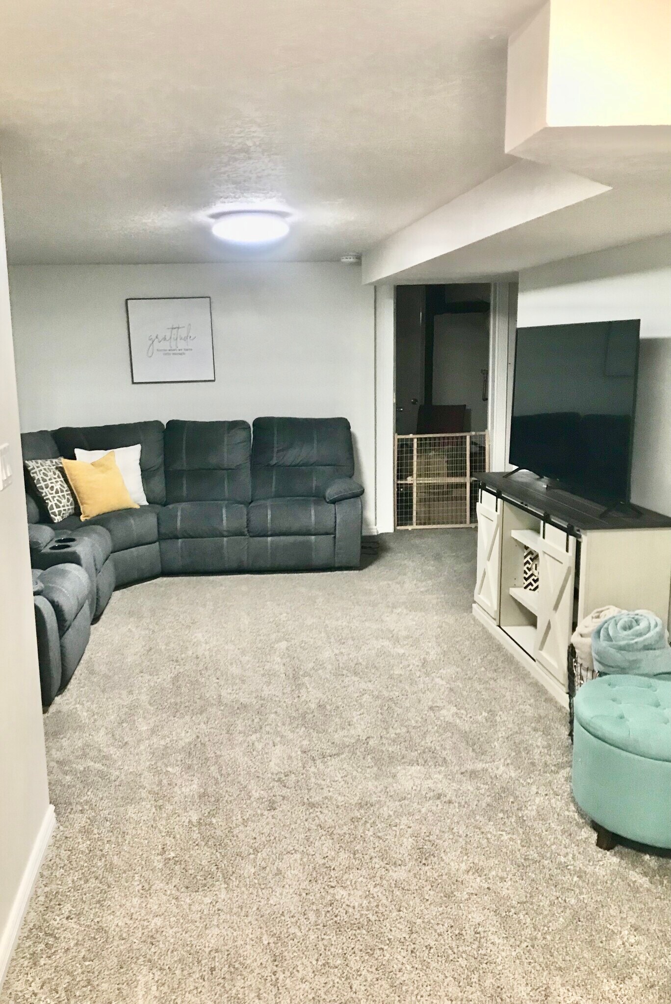 Building Photo - 544 S Carterville Rd