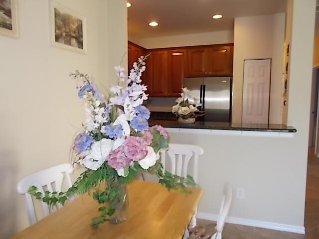 Building Photo - 1551 SE Wilshire Pl