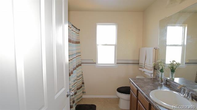 Building Photo - 13408 Tamarac Pl