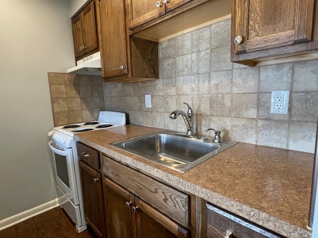 Kitchen Details - 444 S Ashland Ave