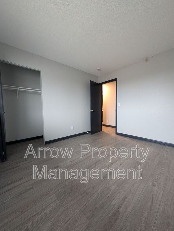 Building Photo - 1216 S 2nd St