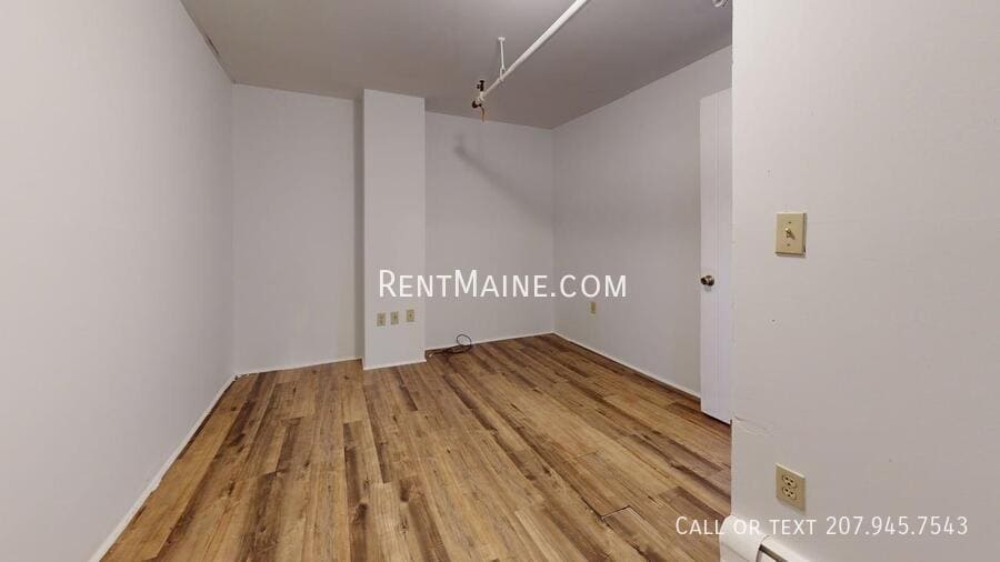 Building Photo - 2412 Western Ave