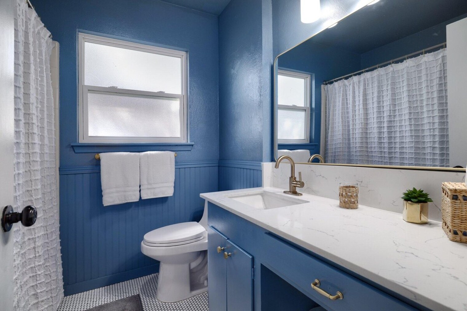 Building Photo - 2806 Rae Dell Ave