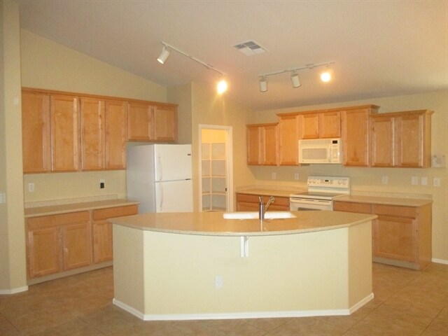 Building Photo - 11557 W Pima St