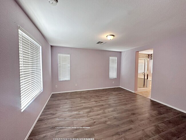 Building Photo - 5241 Pendergrass St